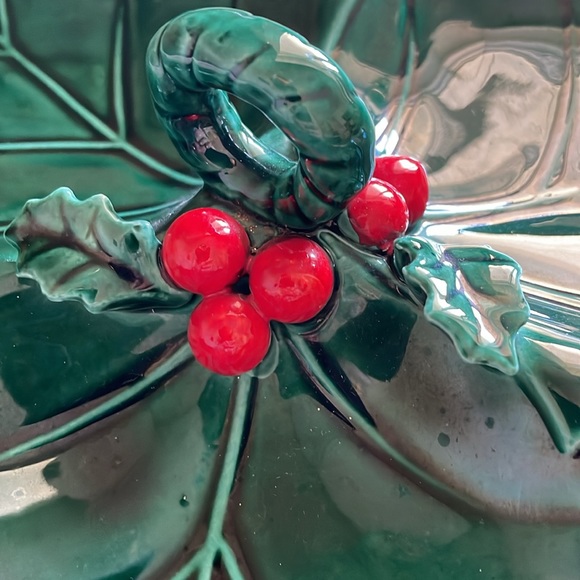 Vintage beautiful Lefton China #1351 Japan handled divided holly berry dish - Picture 8 of 8